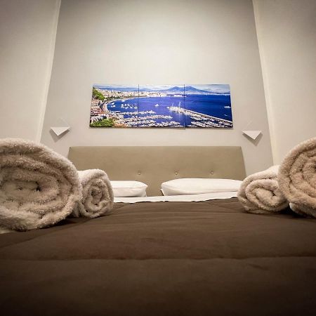 Casa Martino Formale Apartment Napoli Bagian luar foto