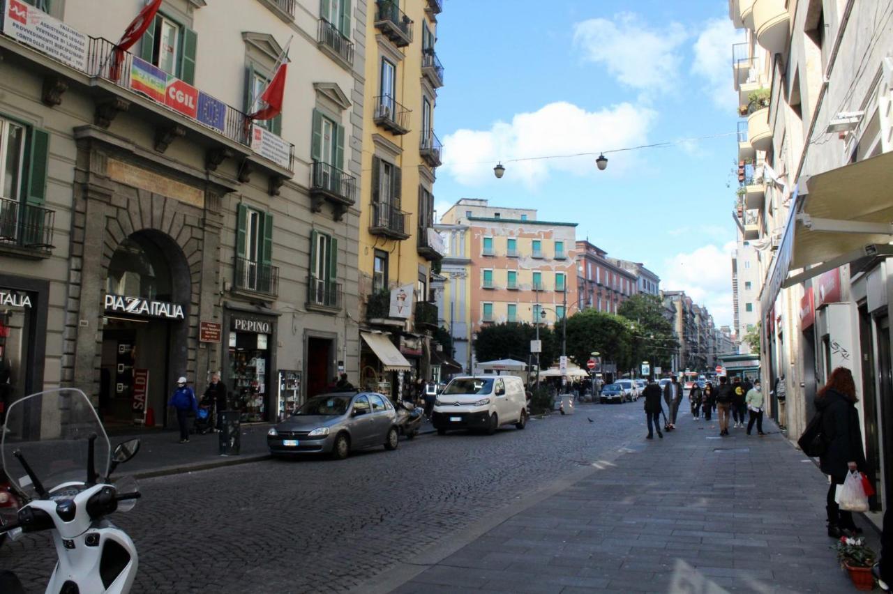 Casa Martino Formale Apartment Napoli Bagian luar foto