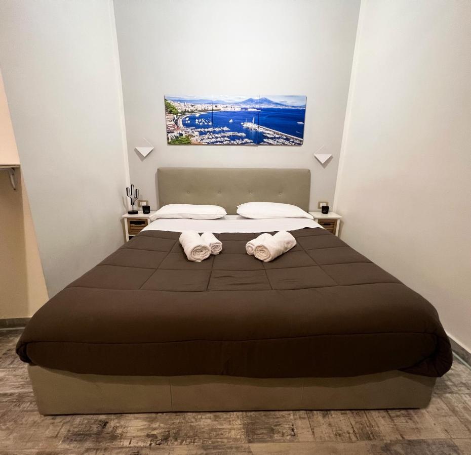 Casa Martino Formale Apartment Napoli Bagian luar foto