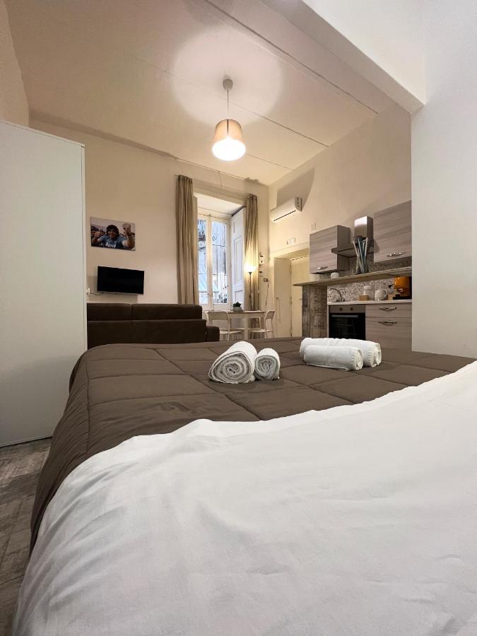 Casa Martino Formale Apartment Napoli Bagian luar foto
