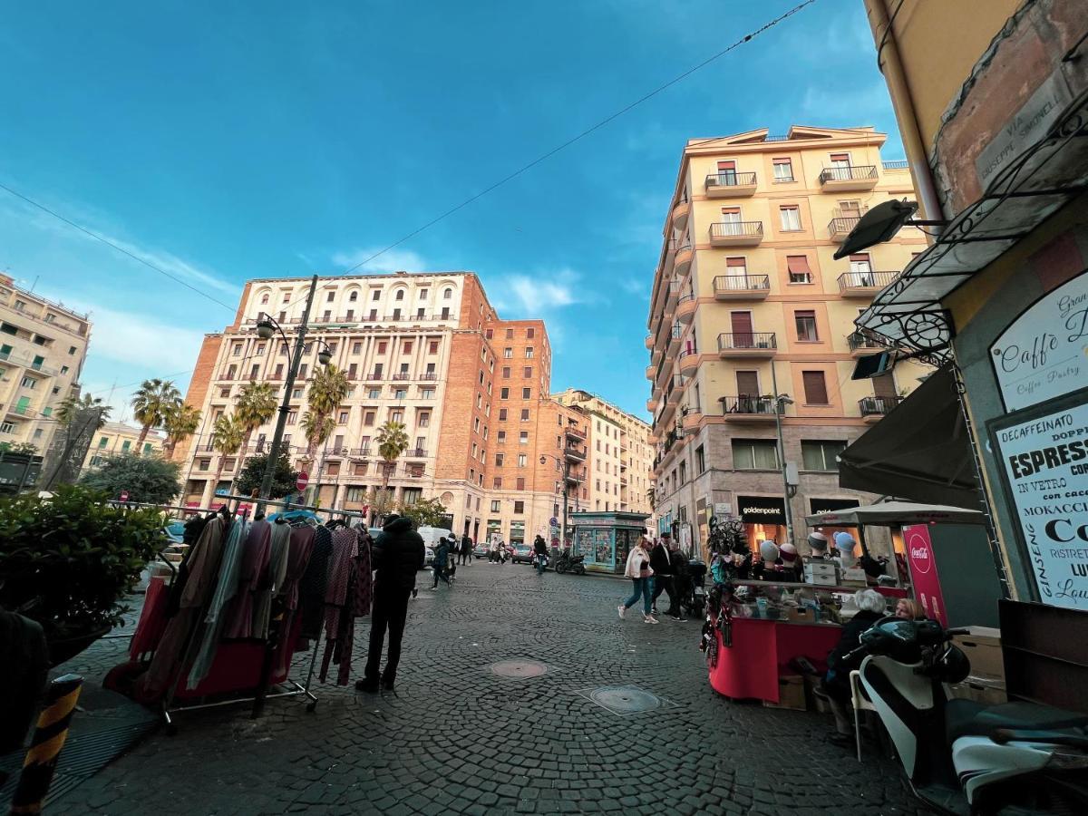 Casa Martino Formale Apartment Napoli Bagian luar foto